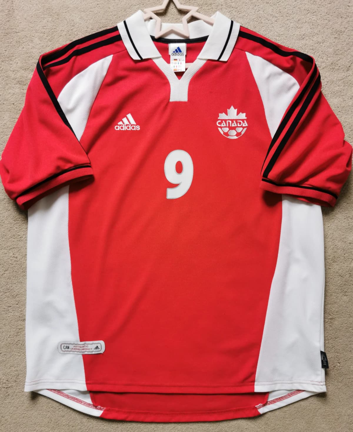 Canada - 1999-2000